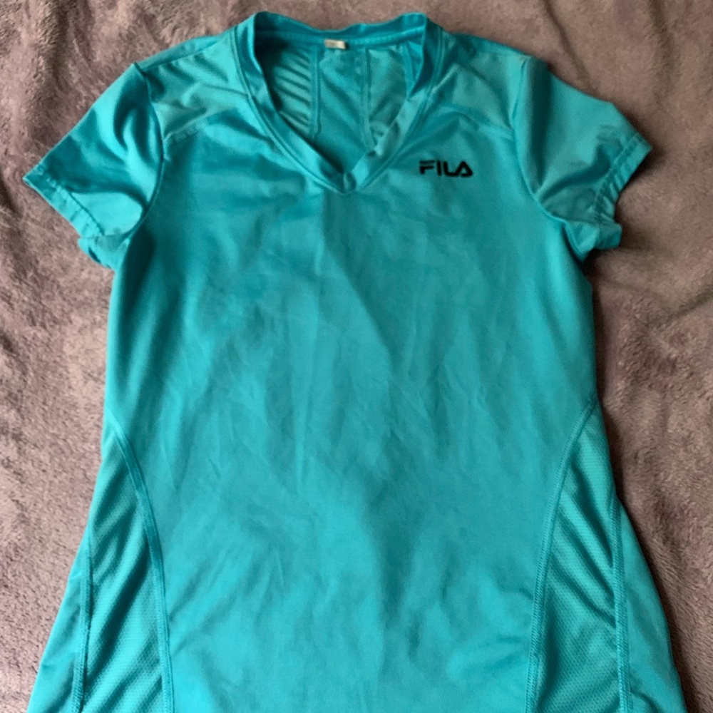 Fila workout shirt